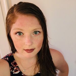 Meet your Posher, Lucy